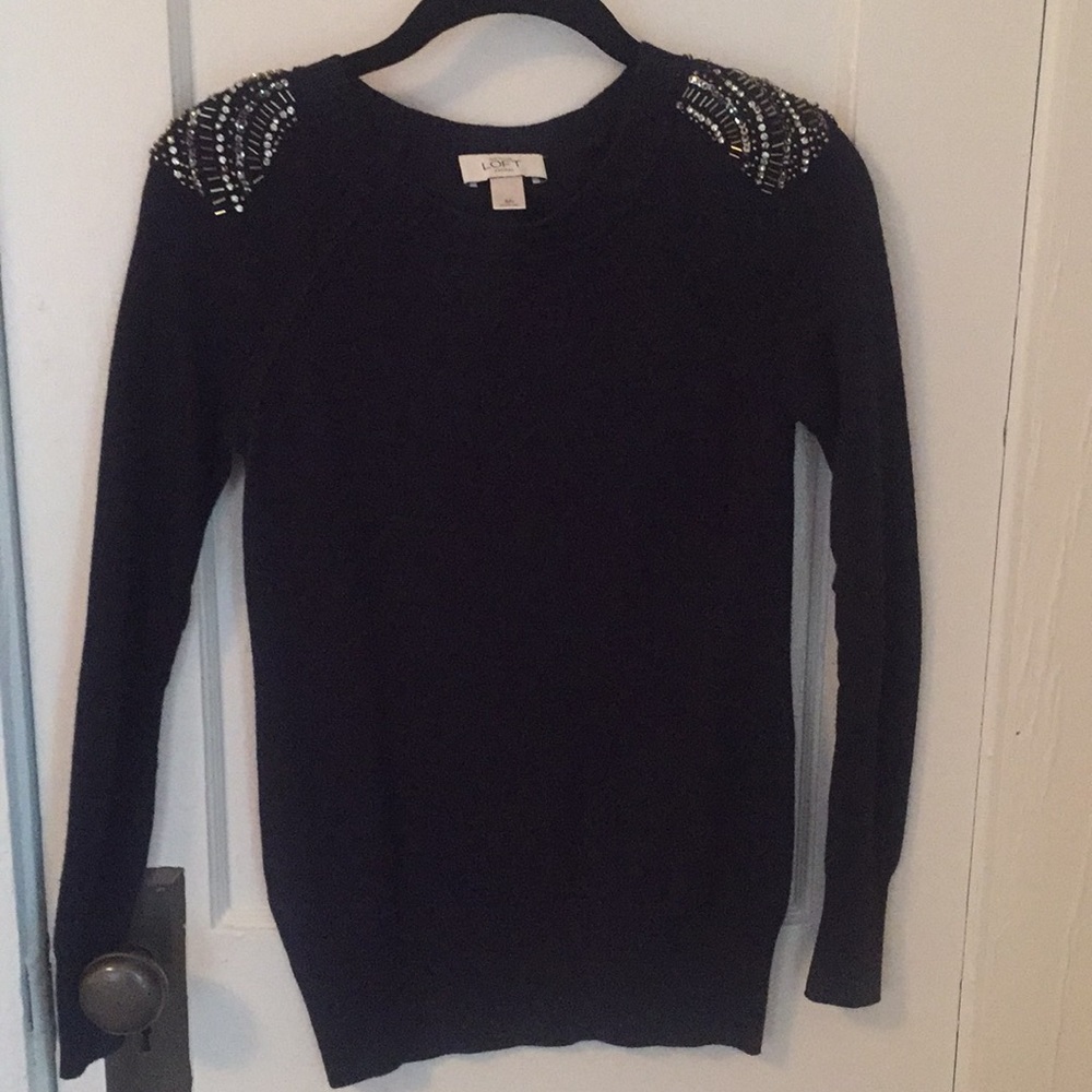 Navy sweater with shoulder embroidery